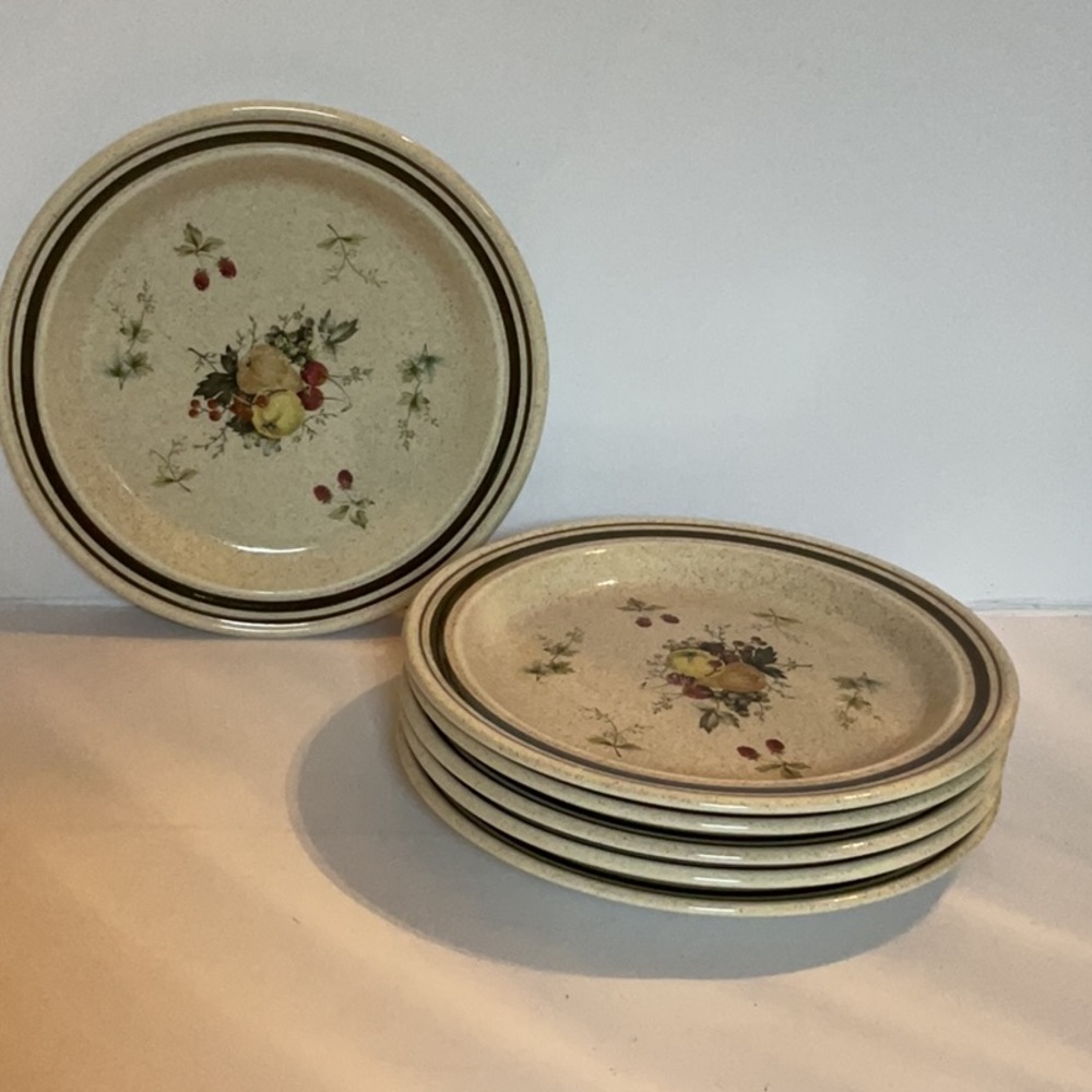 Royal Doulton Lambethware Cornwall dessert or bread plates EUC